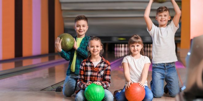 Les bienfaits du bowling pour enfant sur leur coordination