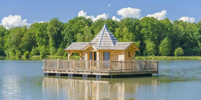 Séjourner dans une cabane sur l’eau : laissez-vous enchanter par la nature